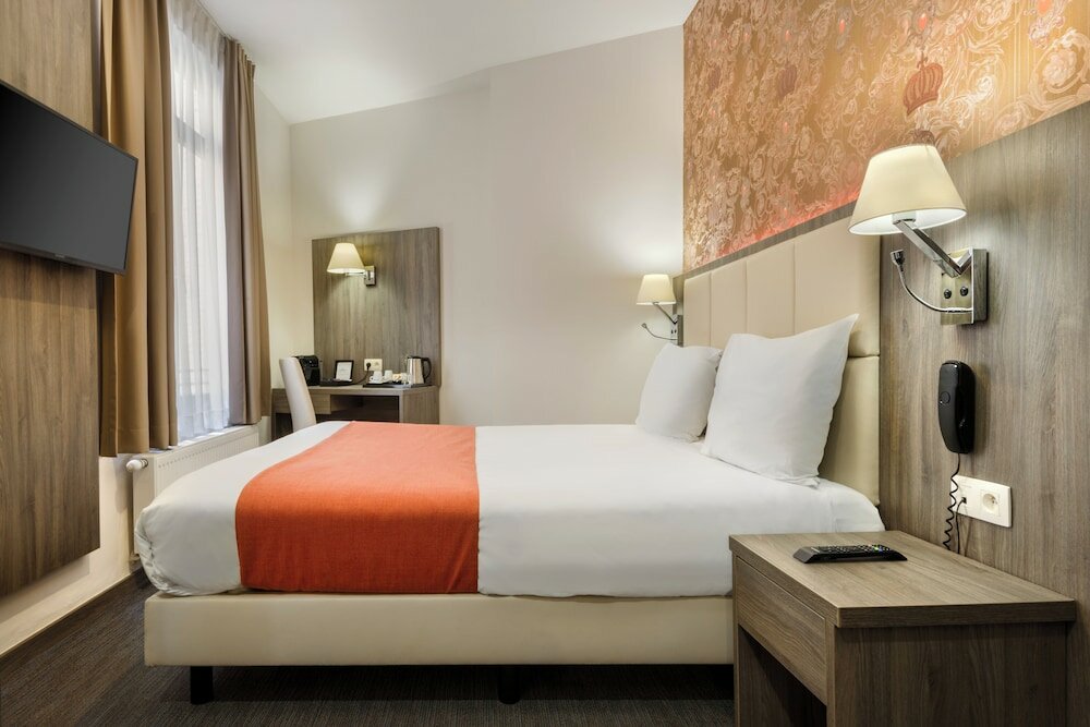 Фото Dansaert Hotel