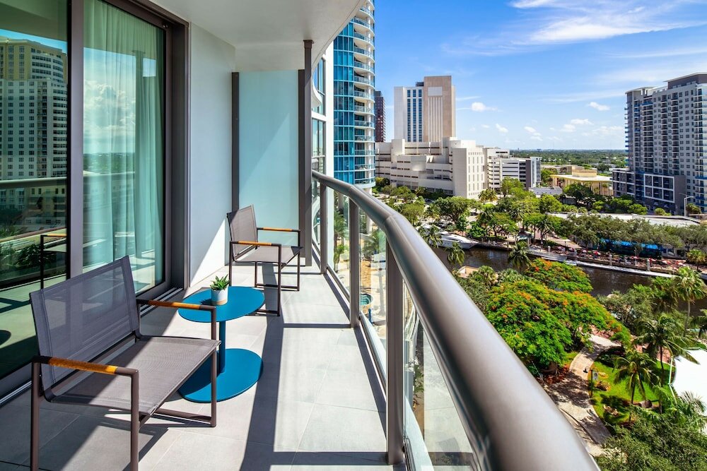 Фото Hyatt Centric Las Olas Fort Lauderdale