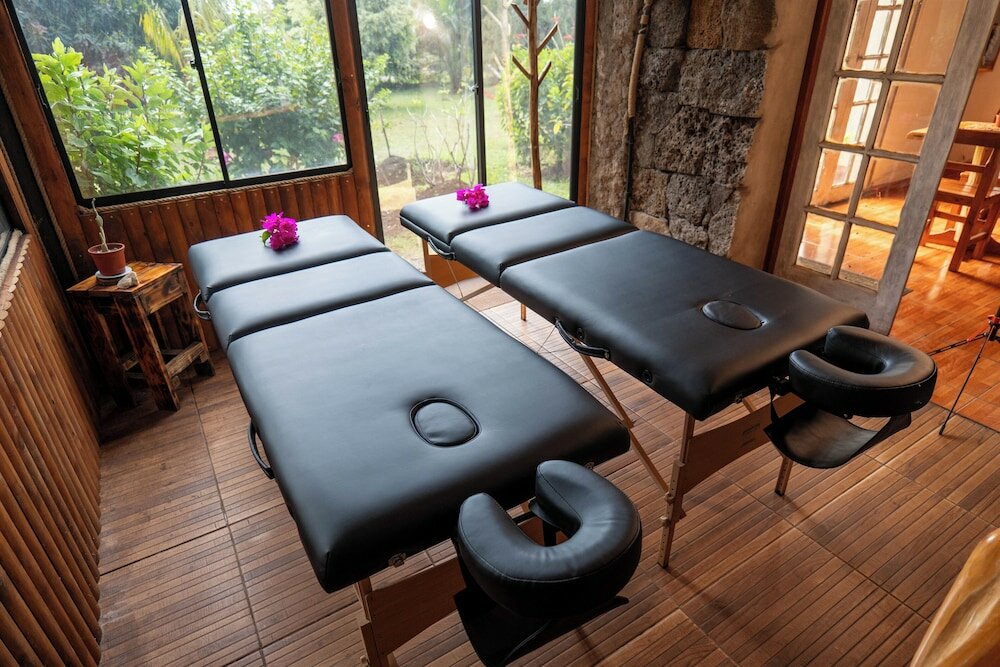 Фото Hotel Uka Mana