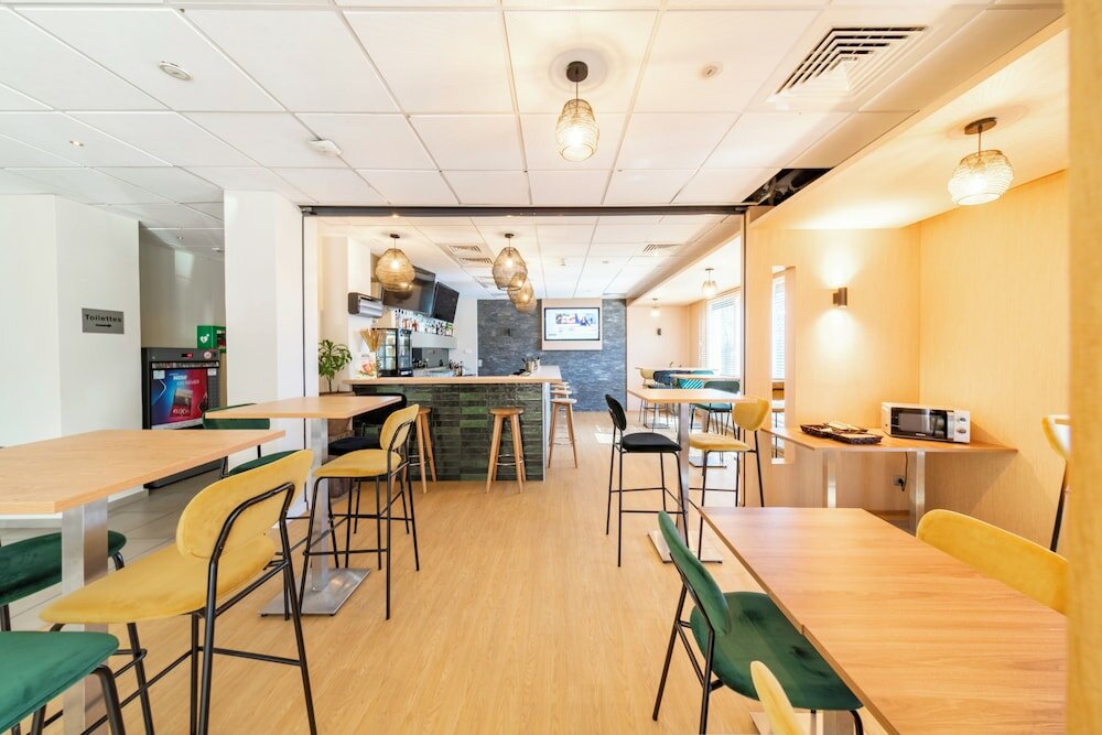 Фото Mandarina Hotel Luxembourg Airport