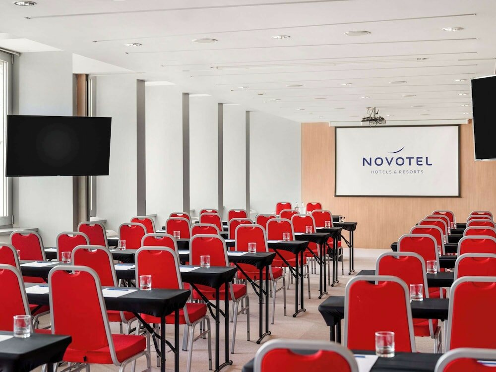 Фото Novotel Budapest Danube