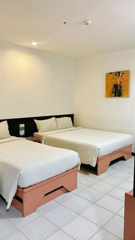 Фото Hotel Pier Cuatro