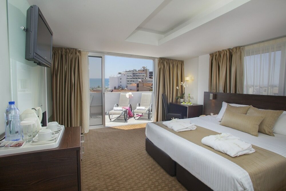 Фото Amorgos Boutique Hotel