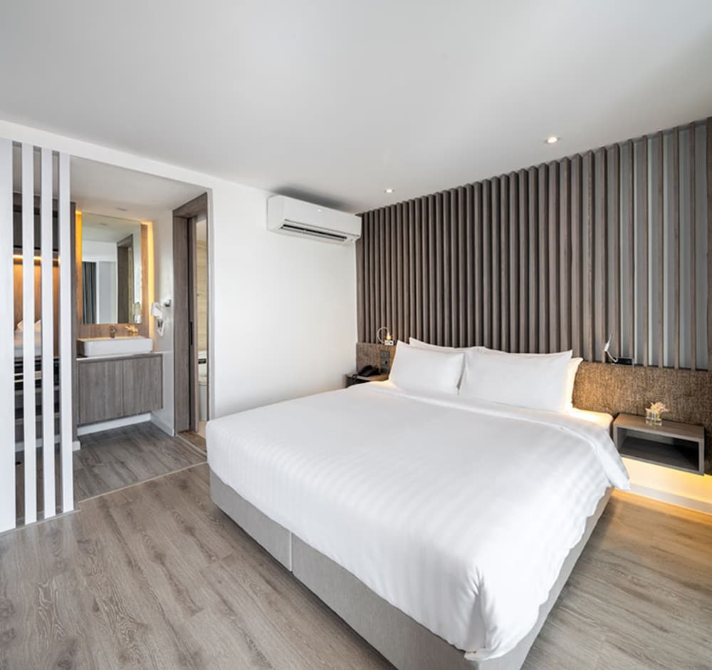 Фото Amarin Hotel Rama 8