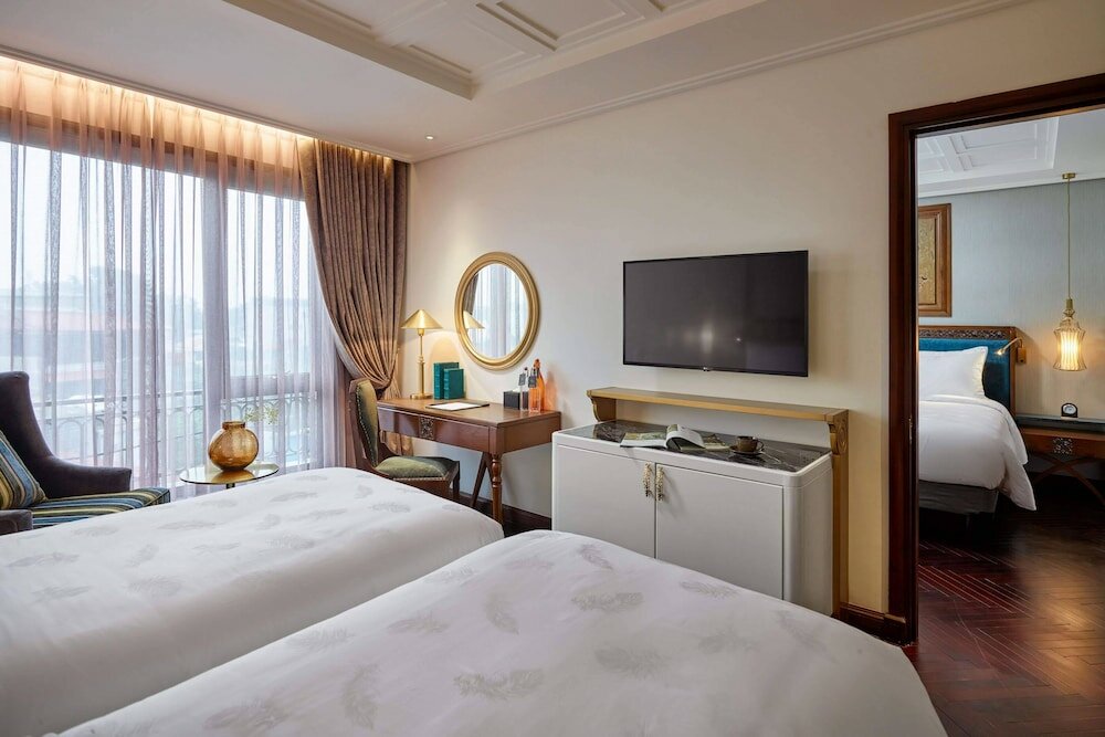 Фото Peridot Grand Luxury Boutique Hotel