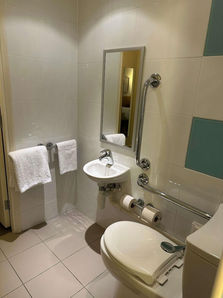 Фото Novotel Birmingham Centre
