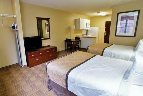 Гостиница Extended Stay America Suites Elizabeth Newark Airport в Элизабет