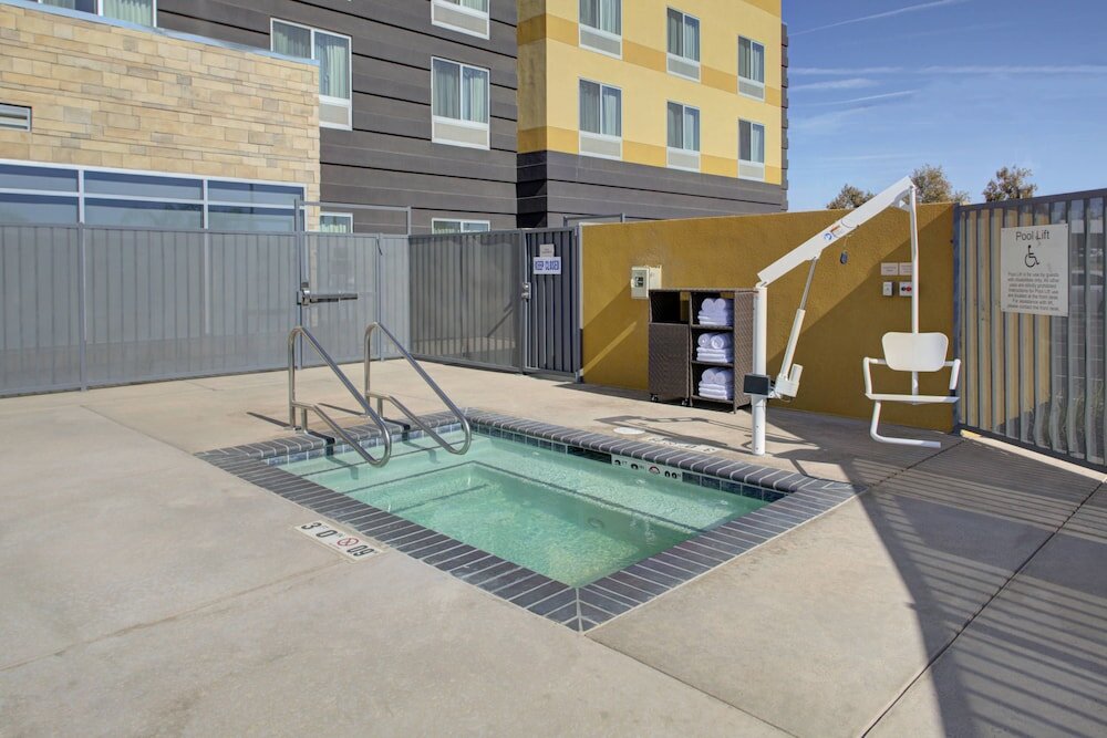 Фото Fairfield Inn & Suites by Marriott Bakersfield North/Airport
