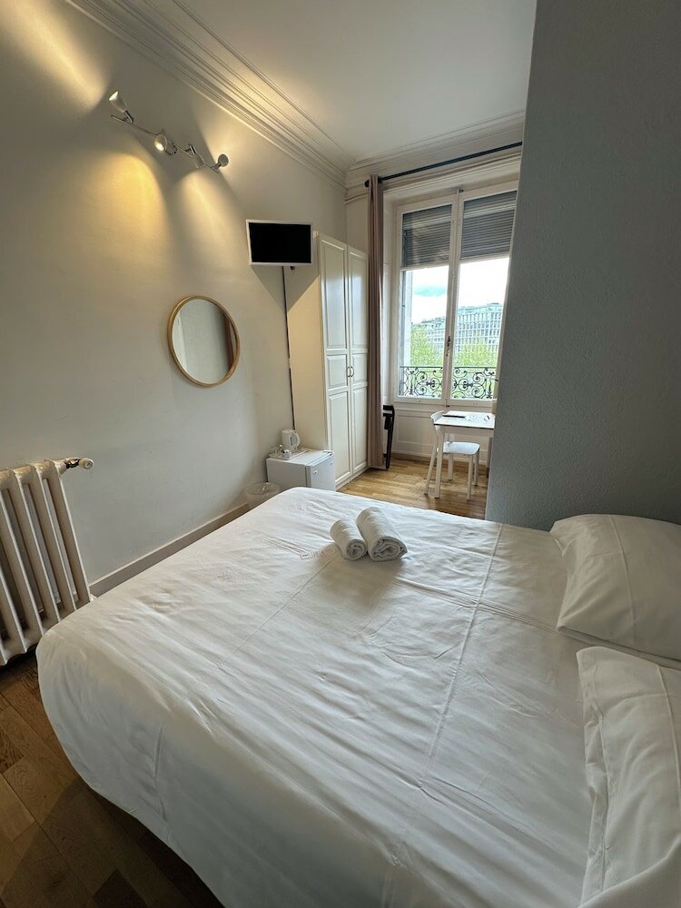 Фото Hotel Des Tourelles