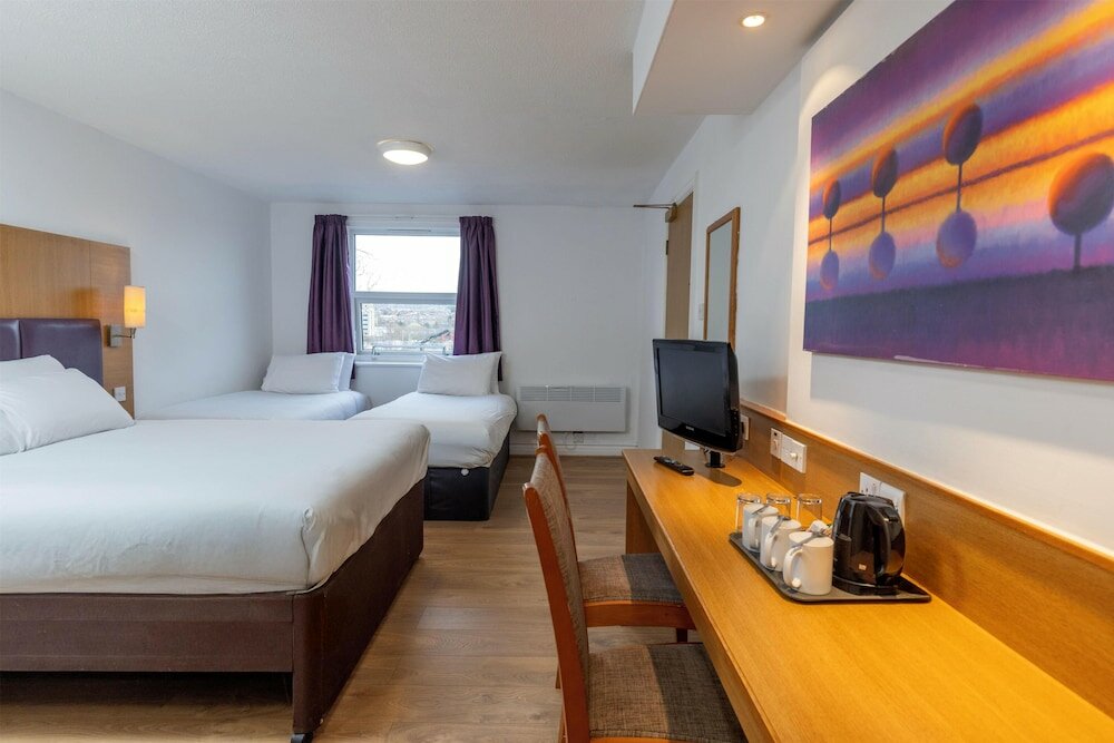 Фото Embassy Newcastle, Sure Hotel Collection by Best Western
