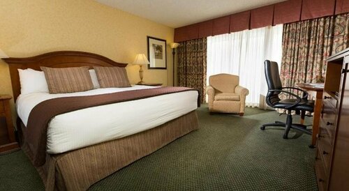 Гостиница Red Lion Hotel Yakima Center в Якиме