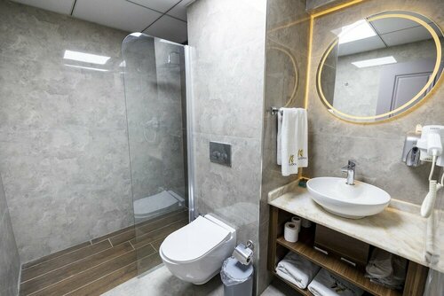 Гостиница Aktas Hotel в Торосларе