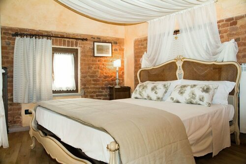 Внешний вид отеля Casa Del Grande Vecchio в Айраске, фото 3