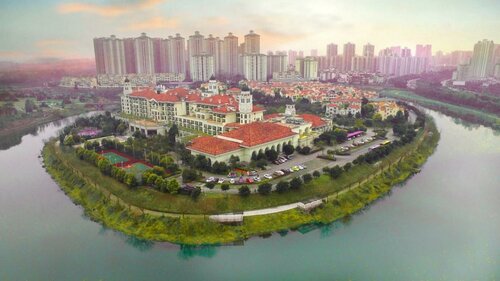 Гостиница Country Garden Phoenix Hotel - Changshou