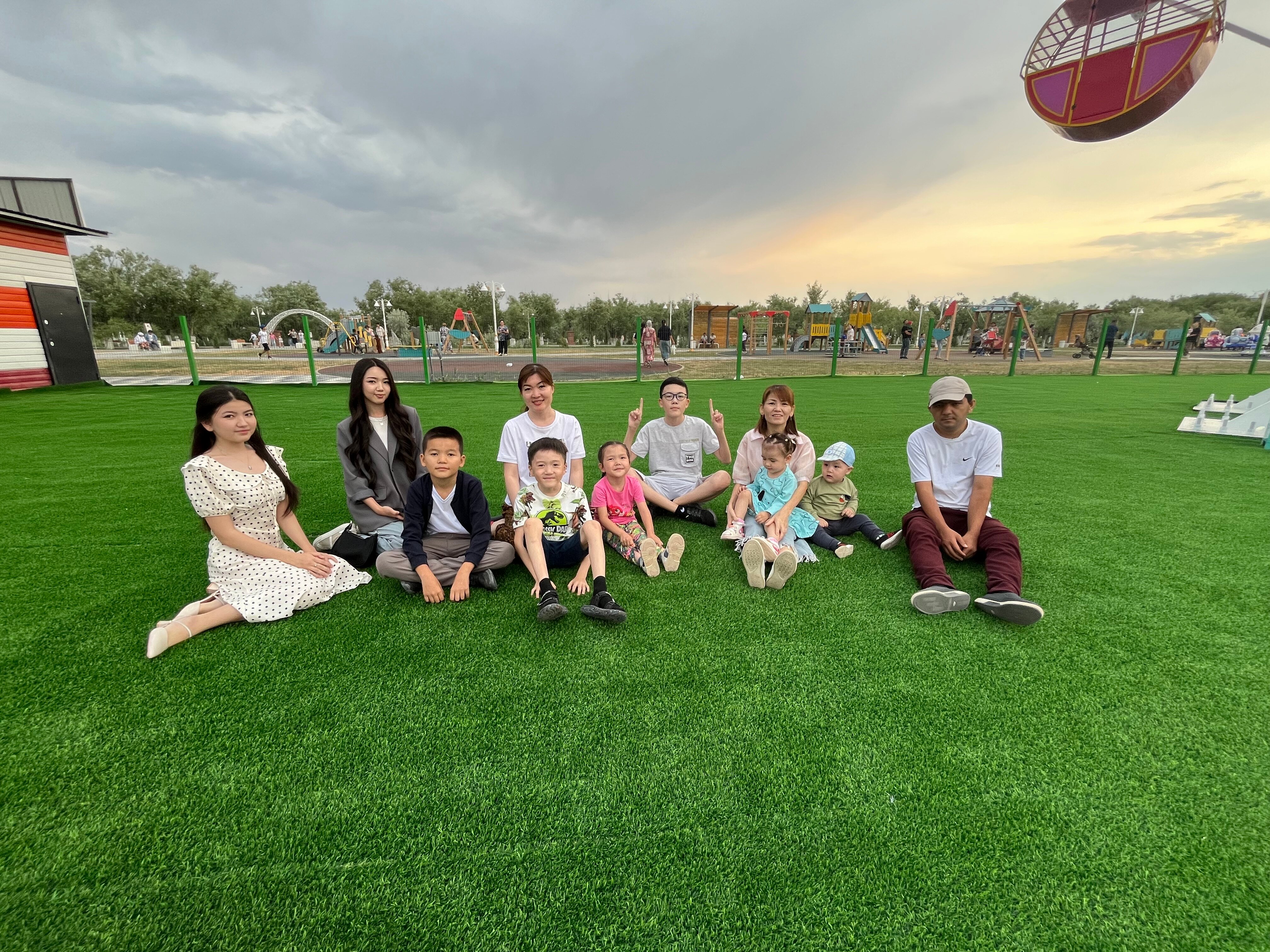 Порнодағы кеуделі қыздар