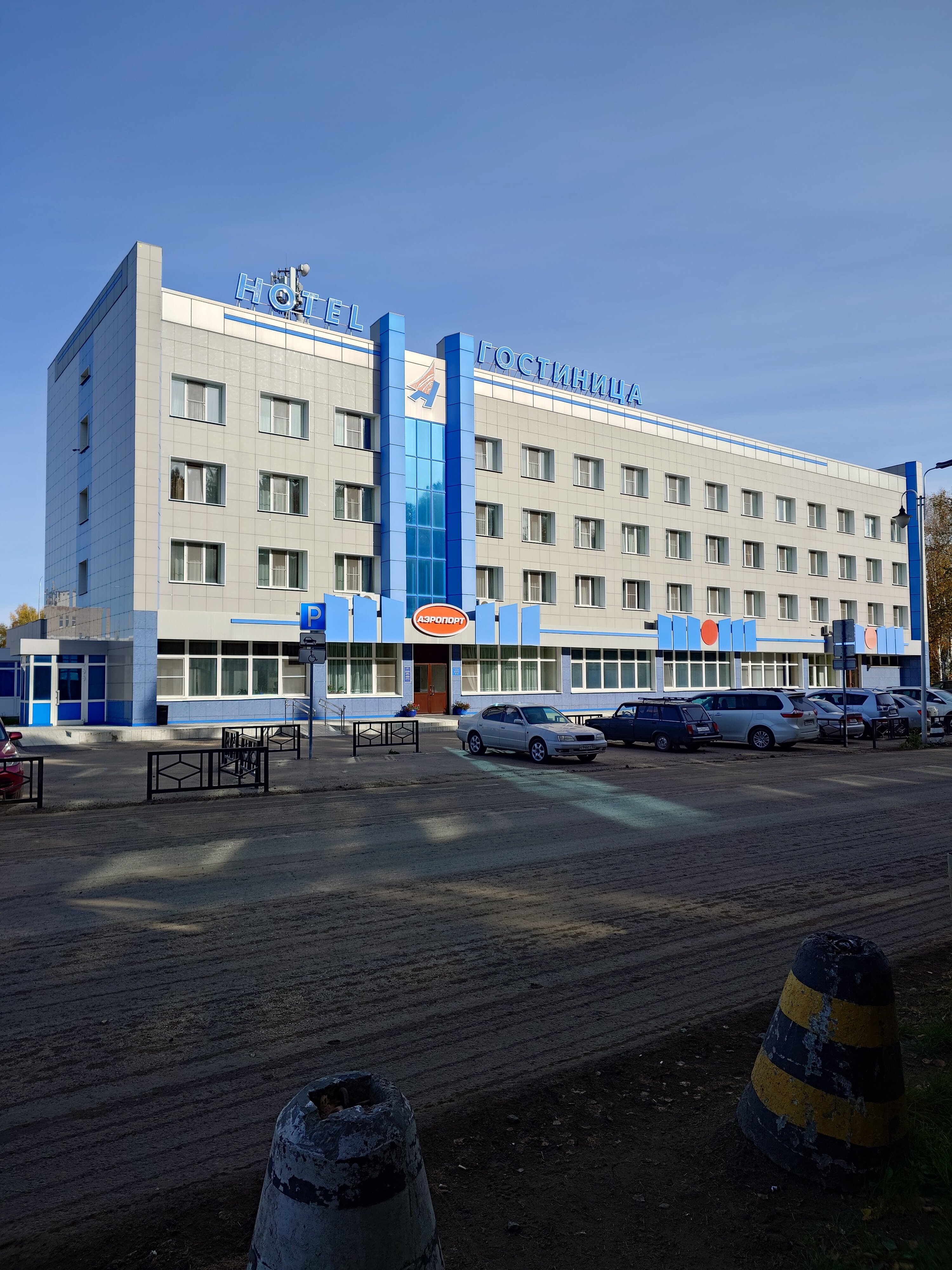 Фото отеля 1