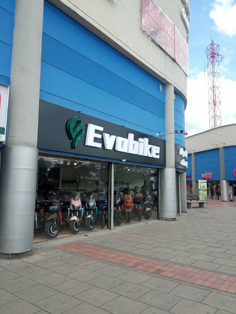 Motorcycle dealership Evobike, Bogota, photo