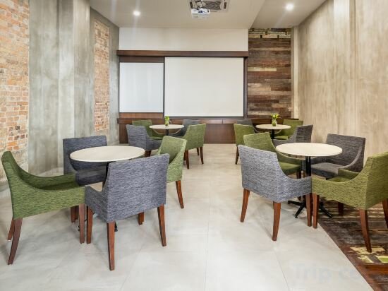 Фото Treasures Hotel and Suites