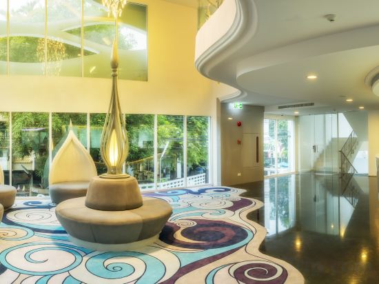 Фото Anajak Bangkok Hotel