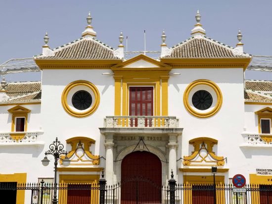 Фото ibis Styles Sevilla City Santa Justa