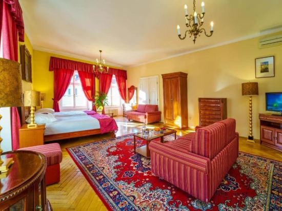 Фото Josephine Old Town Square Hotel - Czech Leading Hotels