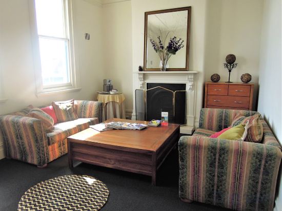 Фото Plough Hotel