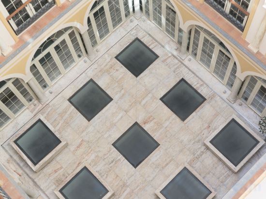 Фото Petit Palace Plaza Malaga Hotel