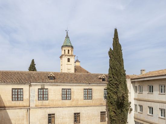 Фото Macià Monasterio de los Basilios Hotel