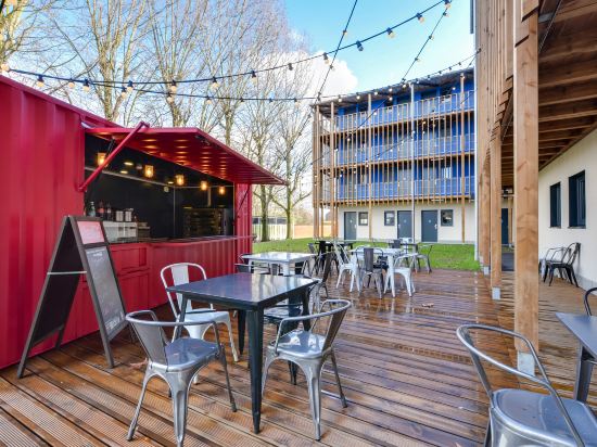 Фото Eklo Hotels Lille