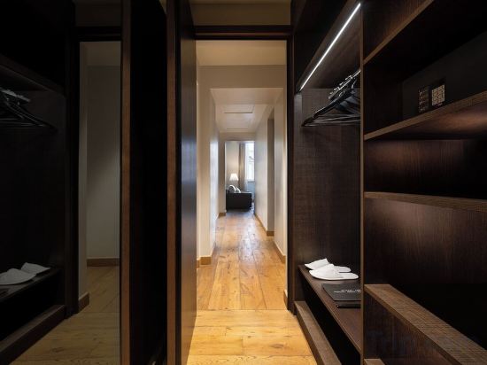 Фото Palazzo Scanderbeg