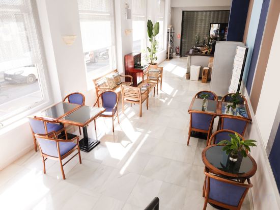 Фото Hotel Subur