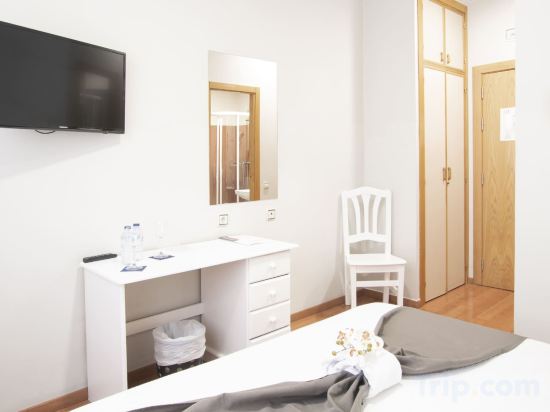 Фото Hotel Isabel de Segura