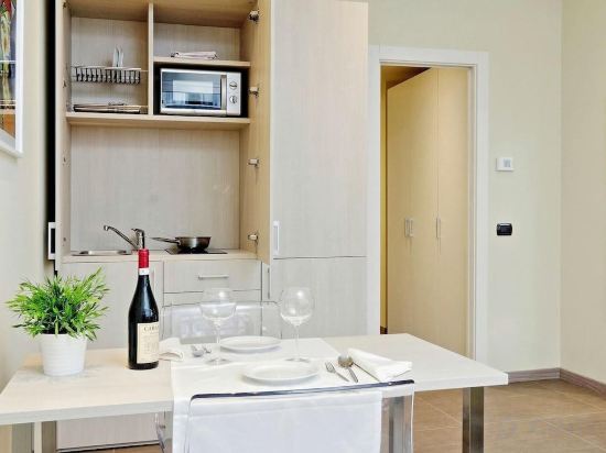 Фото Duomo Hotel & Apartments