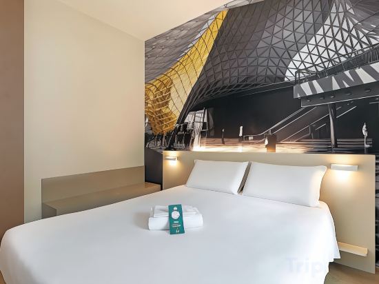 Фото B&b Hotel Milano Central Station