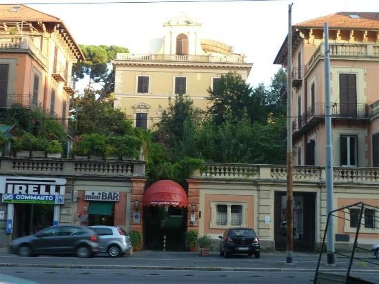 Фото Rome Garden Hotel