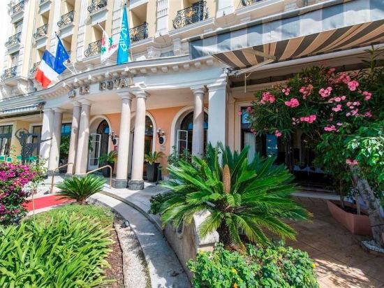 Фото Hôtel Vacances Bleues Le Royal