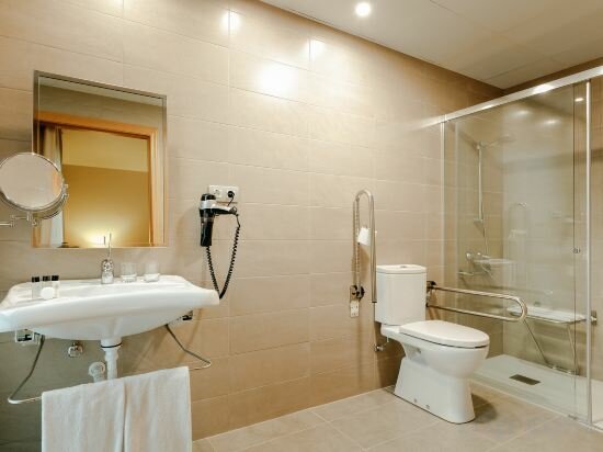 Фото Hesperia Zaragoza Centro