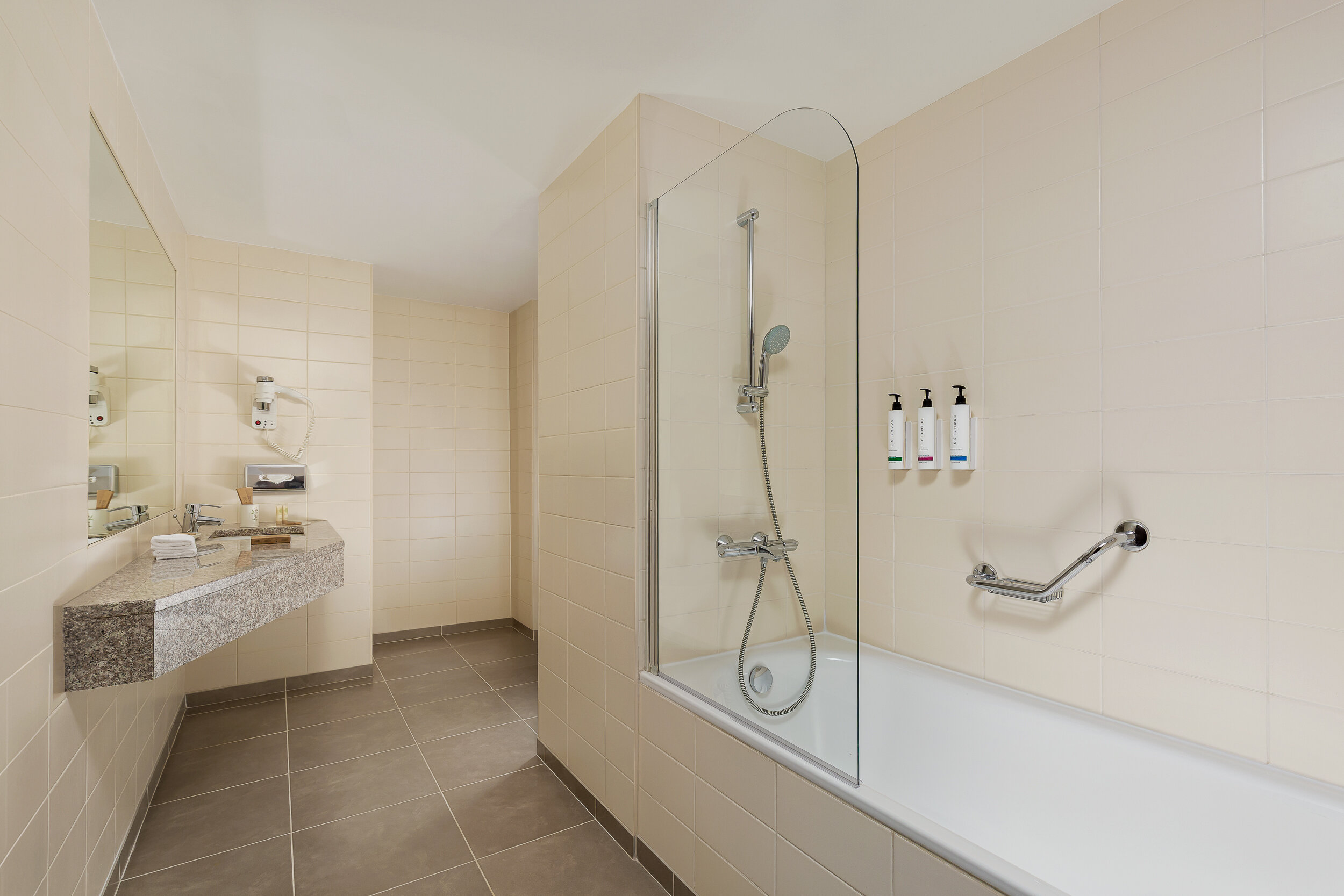 Фото Cort Inn Nizhny Novgorod City Center