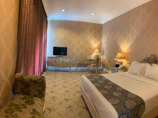 Фото Grand Empire Palace Hotel