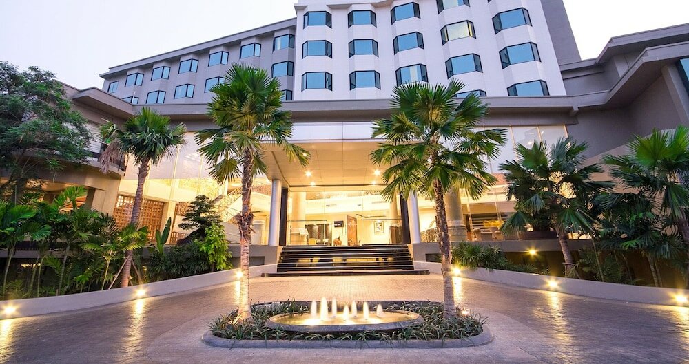 Фото The Grand Riverside Hotel Phitsanulok