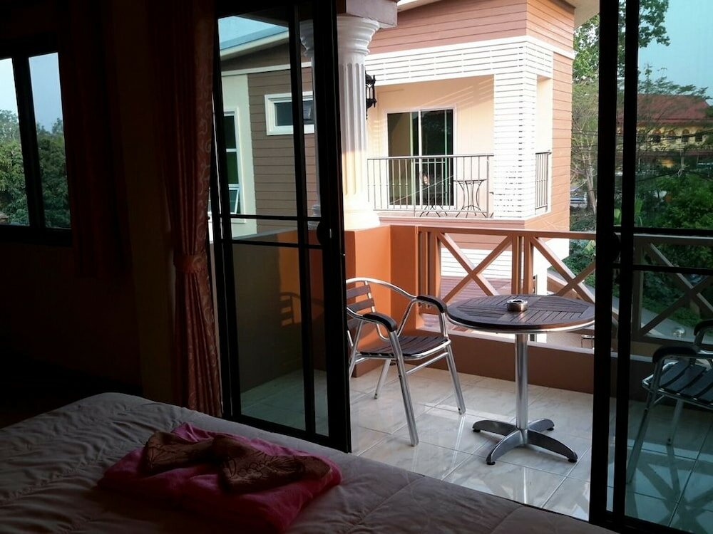 Фото Donchai House