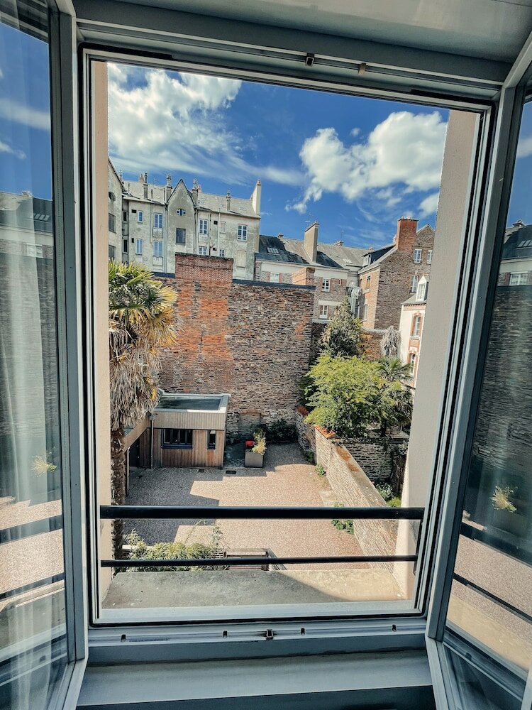 Фото Garden Hotel