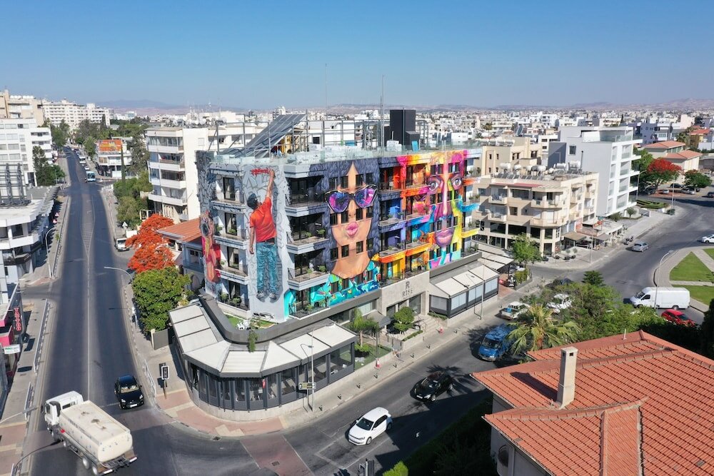 Фото отеля 3