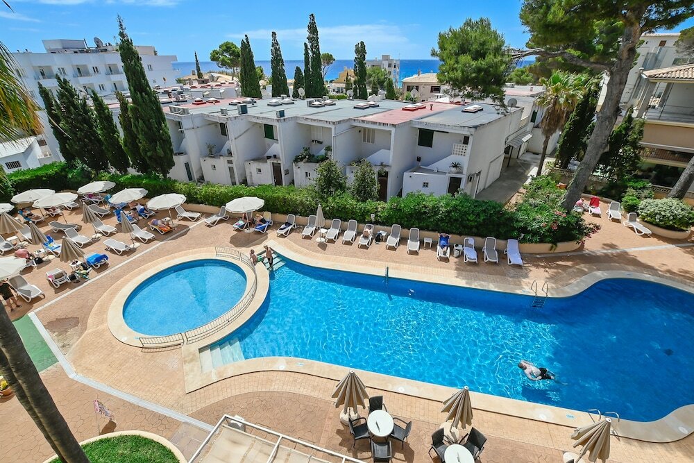 Фото Hotel Alondra