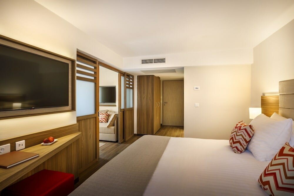 Фото Girandella Valamar Collection Resort