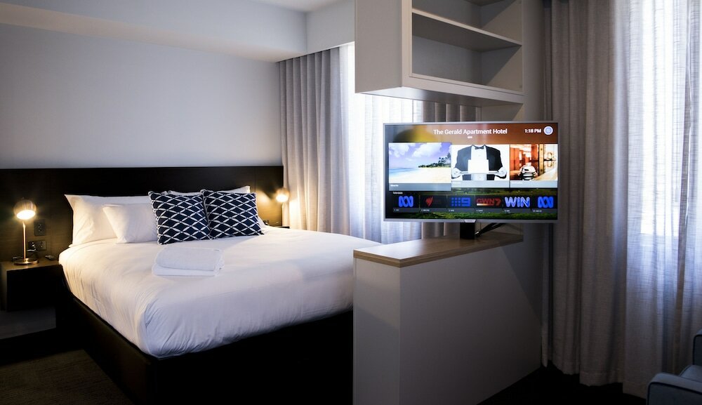 Фото The Gerald Apartment Hotel