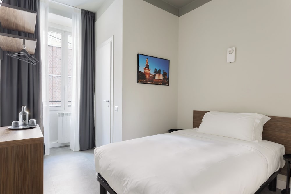 Фото Hotel 22 Marzo Milan