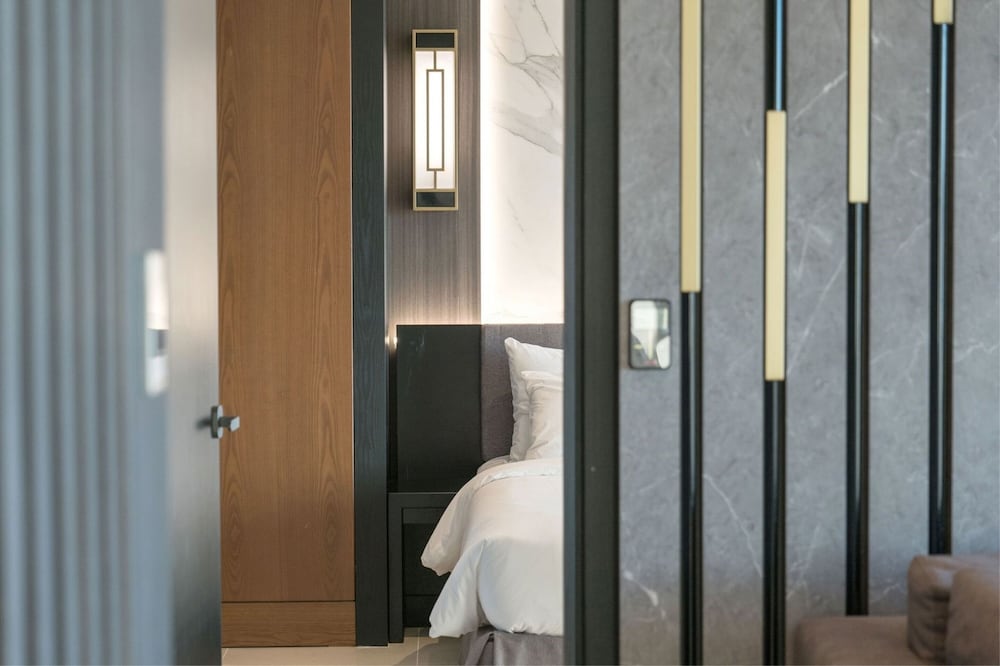 Фото Dignity Hotel