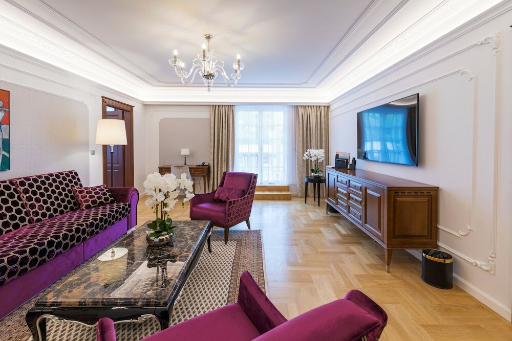 Фото Palace Art Hotel Pezinok