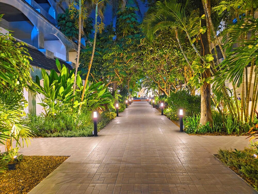 Фото Pooh Beach Resort & SPA